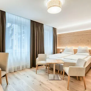 4* فندق لايبزيغر هوف انسبروك