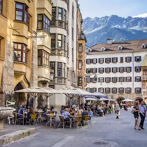 Altstadthotel Weisses Kreuz Innsbruck
